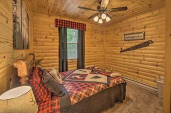 Updated Manistique Log Cabin, Yard And Fire Pit