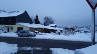 Apartamento Fewo Be Happy! Kleiner Bungalow Mit Eigener Terrasse Im Gr�nen!