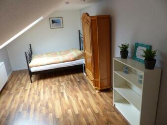 Apartamento Sch�ne Komplette Ferienwohnung In Wesel