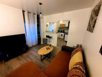 Apartamento �l�gant T2 - Centre Ville - Parking Gratuit
