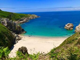Pennty Breton Proche Plage