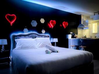 Apartamento Joli Studio Avec Jardin - Gare Rer C -proche Paris