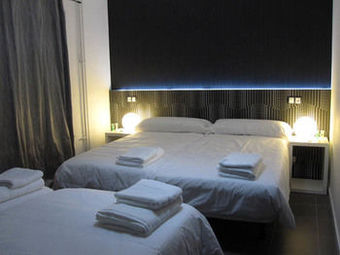 Oyo Salamanca Suites