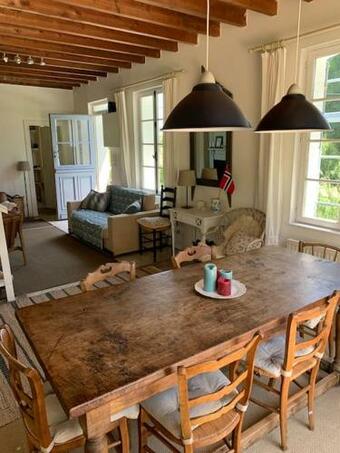 Jolie Maison Entre Campagne Et Mer, � Longueil.