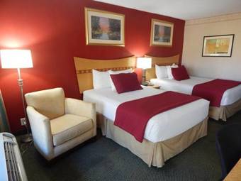 Hotel Ramada Inn And Conference Center