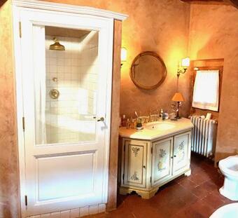 Villa Pi� Vecchia ,villa+fienile - Greve In Chianti