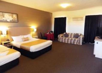 Motel Comfort Inn & Suites King Avenue