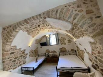 Apartamento ? ?????? , ??????????? ?????? ??? ??????? / The Arch House, Finiki