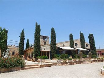 Agroturismo Es Revellar Art Resort