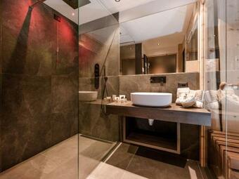 Pleasant Apartment In Magras Di Mal� With Spa