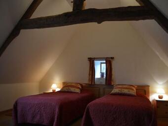 Villa Maison B�l�bre, 4 Pi�ces, 6 Personnes - Fr-1-591-11