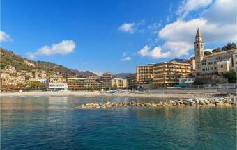 Stunning Home In Vescina With Wifi And 1 Bedrooms