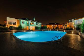 Le Corti Caterina Apartments With Pool By Wonderful Italy