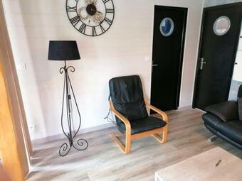 Maison De 2 Chambres Avec Piscine Partagee Jardin Amenage Et Wifi A Signy Le Petit