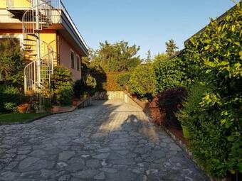 Apartamento La Soffitta - Appartamenti In Villa