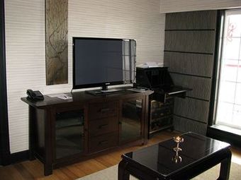 Billy Barker Casino Hotel