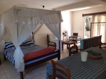 Apartamento La Marina 4