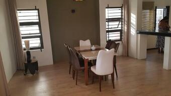 Villa Le Mah�