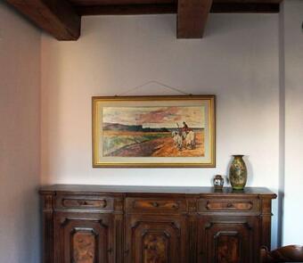 Villa Costanzi: Comfy Apartment Below The Cucco