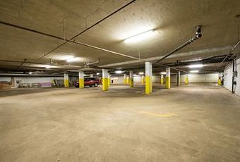 Hotel Podollan Inn - Fort Mcmurray