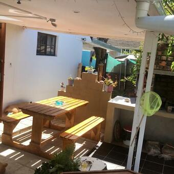 Hostal Bougain Villa Self-catering ,darling