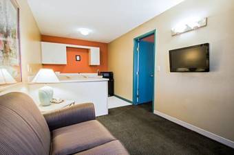 Hotel Rodeway Inn & Suites Haines City