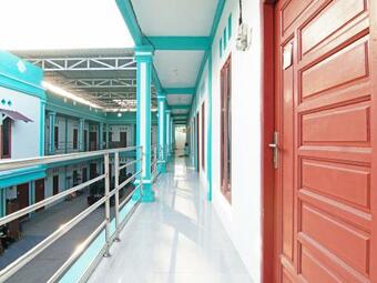 Hotel Oyo 90752 Ridho Guest House Syariah