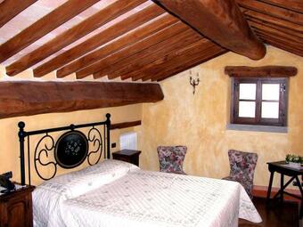 Hostal Room In Bb - Economy Room 2 People