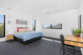 Bayview Curlewis