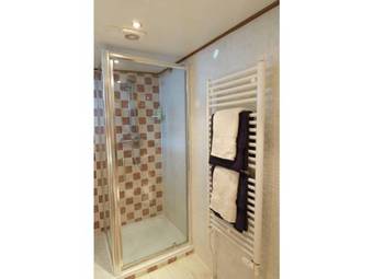 B&B Boat St. Katharine Barcelona