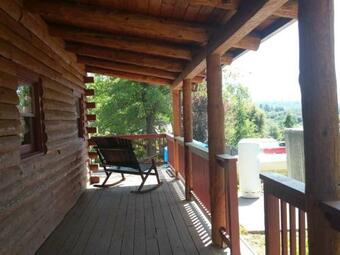 Koffiehuis - Fun For All Ages Near Yosemite