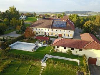 Hostal Lindenhof- Fam. Forstmayr