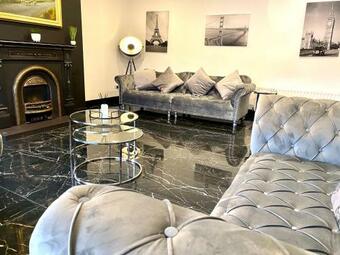 Agroturismo Luxury Manor, Private, Double Garage, Hot Tub, Wifi