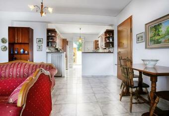 A Gem Next To The Sea And Close To The Airport