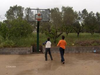 Nice Family House Near The Beach