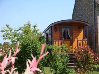 Maison D'h�tes La Roulotte Des 4 Saisons