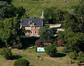 Bed & Breakfast Chambres D'h�tes Domaine Du Buc