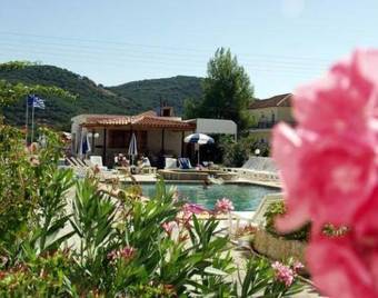 Aparthotel Hotel Plessas Palace