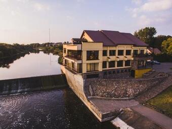 Hotel Restoranas-vie?butis Banga