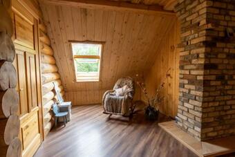 Hostal Akmens Sala Viesu Nams