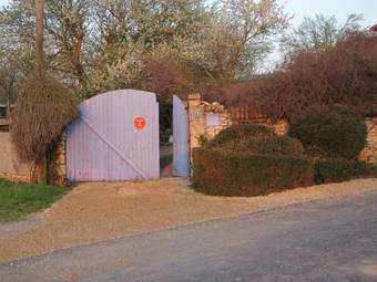 Hostal Chambres, Table D'h�tes Et Gites Les Mesanges