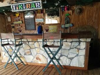 Hostal Vacation On A Budget Near The Beach 2