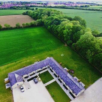 Apartamentos Briary Cottages At Iletts Farm