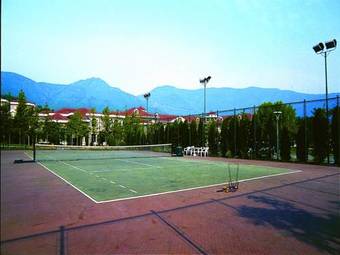 Fragrant Hill Empark Hotel