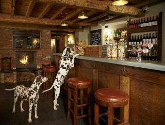 Bed & Breakfast The Three Daggers