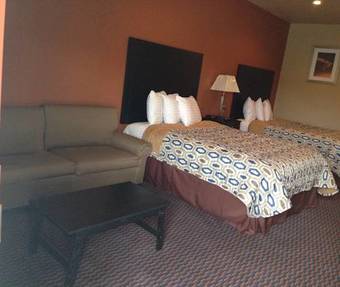 Motel Budget Host Inn & Suites