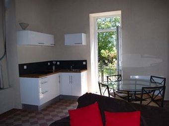 Bed & Breakfast Manoir Du Perray