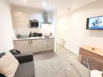 Apartamento New Listing In City Centre With Monthly Discounts