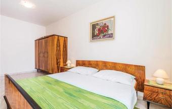 Apartment Stari Grad IV