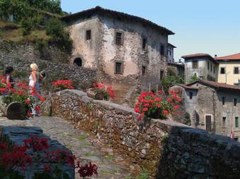 Lodge Holiday Home Olivi Giallo San Quirico Pescia